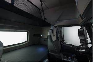 中国重汽 HOWO-TH7 重卡 460马力 6×4 国五 牵引车（ZZ4257W324HE1B）