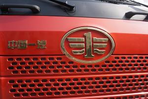 一汽解放青汽  JH6+重卡 生活舱版 550马力  6X4 国五AMT牵引车(CA4250P33K25T1E5A80)