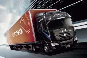 联合卡车 U350重卡 350马力 4X2 国五 牵引车(3.7速比)(QCC4182D651)