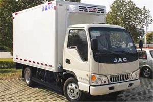 江淮 康铃J3 115马力 4X2 4.03米 国五 冷藏车(HFC5041XLCP93K1C2V)
