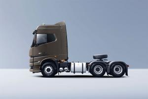 远程汽车 甲醇危险品运输重卡 316kw 6×4 国六 牵引车(DNC4250GMW6)