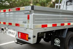 新龙马汽车 启腾N60 116马力 4×2 国六 栏板载货车 舒适型（FJ1030BAC2）