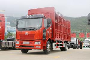 一汽解放 J6L中卡 2019款 质惠版 220马力 4X2 6.75米 国六 仓栅载货车(CA5180CCYP62K1L4E6)