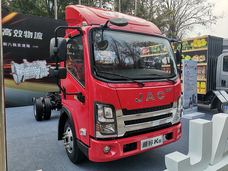 江淮汽车 威铃K5 141 马力 4×2 国六 载货车底盘