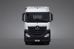 梅赛德斯-奔驰 Actros 2645 450马力 6x4 国六牵引车(智享版)