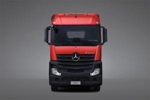 梅赛德斯-奔驰Actros C 2647 470马力 6x4 国六牵引车(智享版)