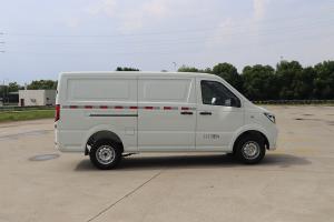 江铃晶马 E路福 4×2 纯电动物流车 39.6kW.h(JMV5030XXYBEV)