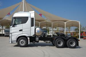 北京重卡 追梦 500马力 6×4 国六 LNG 牵引车 砂石料运输版（BJ4250G6CP）
