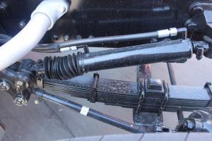 一汽解放青汽 JH6重卡 350马力 8X4 9.5米 国五厢式载货车底盘(CA5310XXYP25K2L7T4E5A80)