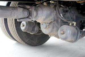 上汽红岩 杰狮M100重卡 350马力 8X4 9.4米 栏板载货车(CQ1315HTG466)