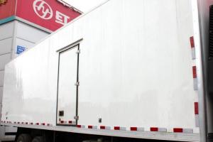 上汽红岩 杰狮M100重卡 390马力 8X4 9.4米 国四 栏板载货车(CQ1315HTG466)