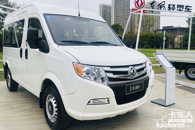 东风 御风V9 136马力 4×2 VAN国六载货车