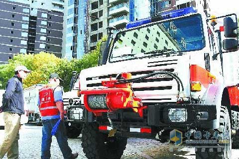 越野消防车