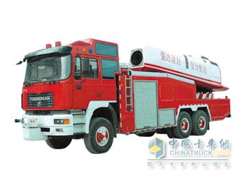 卡威涡喷消防车