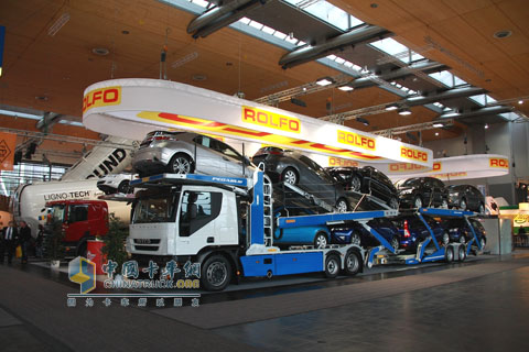 轿运车