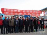 东风股份延安乡下“赶早集”