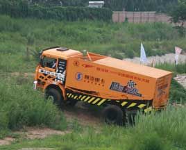 超级卡赛考验“黄金”赛车