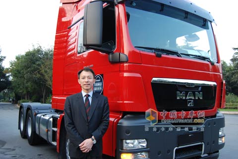 曼恩商用车辆贸易（中国）有限公司总裁林建兴与德国曼卡车
