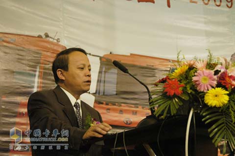 华菱公司营销总监王延安