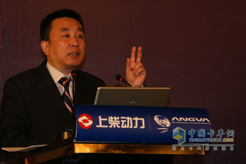 熊伟铭正式上任上汽依维柯红岩总经理