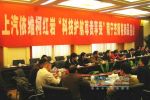 上汽依维柯红岩召开“科技护航　尊贵享受”南宁杰狮客商品鉴会