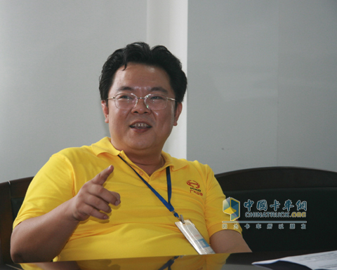 广汽日野广州银鹏3S店总经理陈志坚