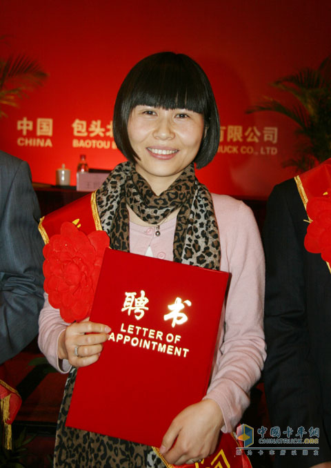经销商签字仪式现场