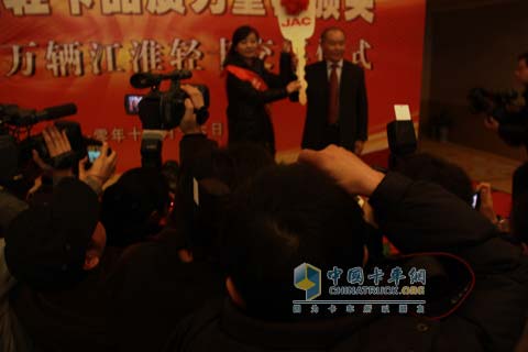 第一百万辆江淮轻卡交付旺旺集团