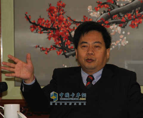 星马汽车董事长刘汉如