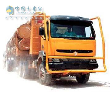 雷诺 Kerax 重卡