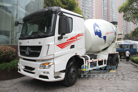 北奔重汽混凝土搅拌车