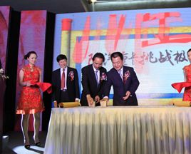 冰与火的试炼  陕汽重卡开启“挑战极限之旅”