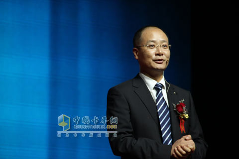 上汽依维柯红岩公司营销执行总监于琼根