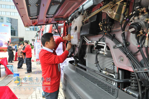 2011东风柳汽服务技能比武大赛现场