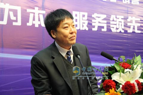 陕汽集团副总经理、宝华公司董事长魏永向