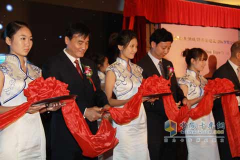 安徽江淮纳威司达柴油发动机有限公司揭牌仪式